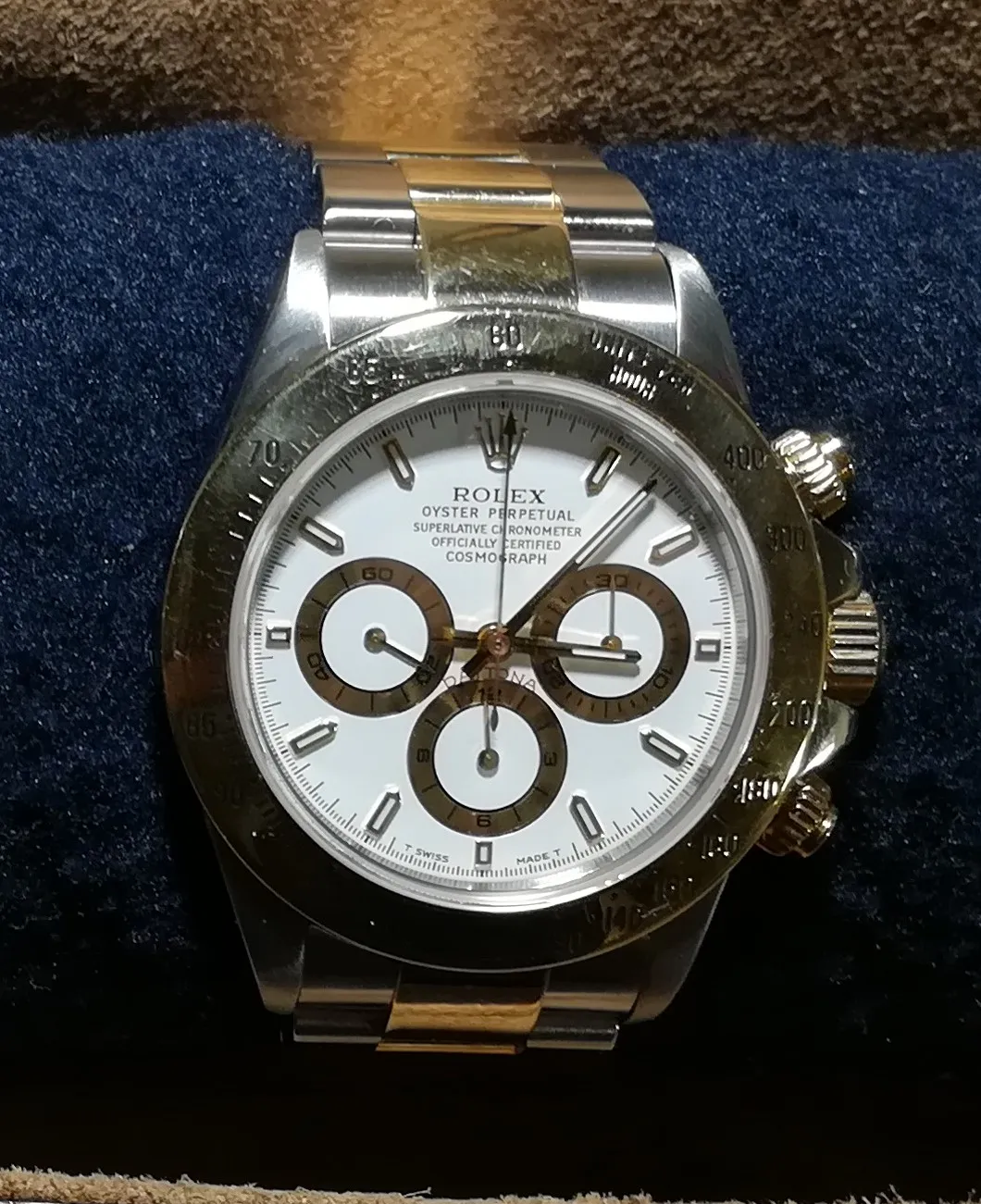 Rolex Daytona: kronograf sayaçları ve takometreli bezel